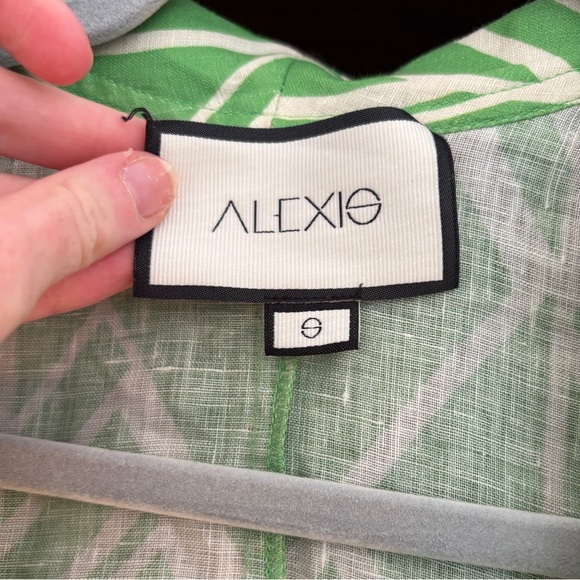 ALEXIS Linen Green and White Patterned Blouse / Tunic - Picture 4 of 7